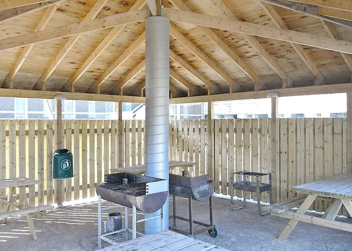 Apartment With Terrace In A Fanø